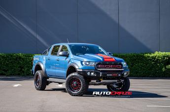 FORD-RANGER-RAPTOR-STROKE-GLOSS-BLACK-W-CANDY-RED